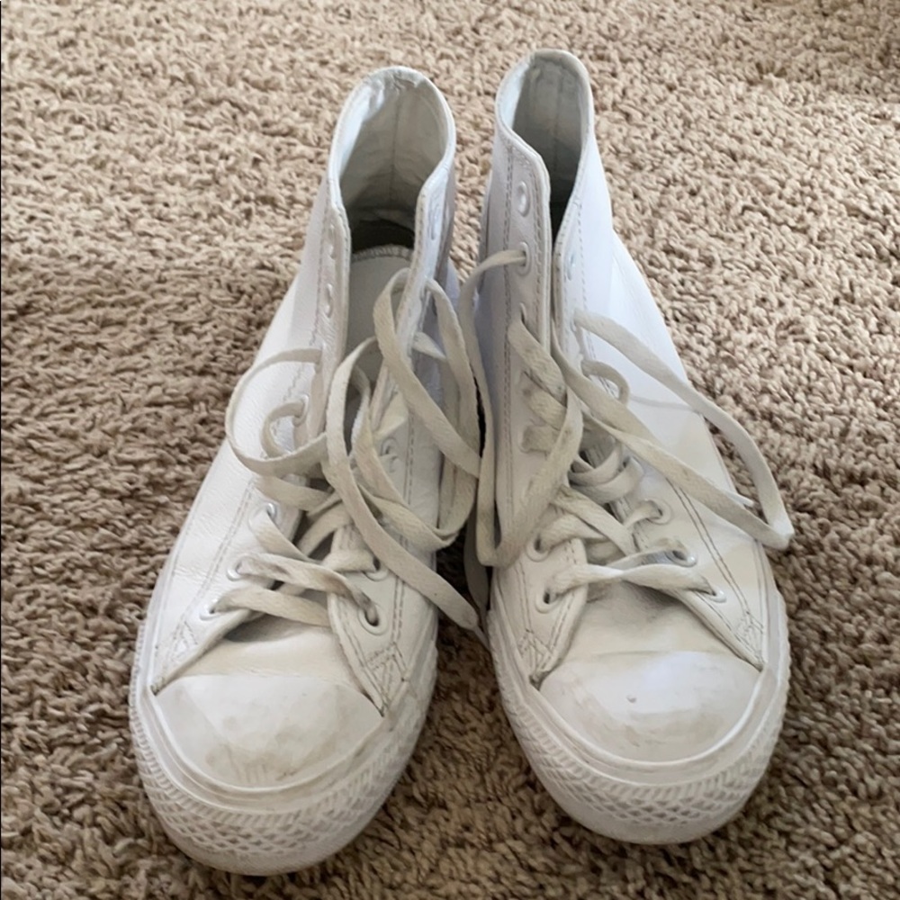 Converse white leather high top. Women’s 9